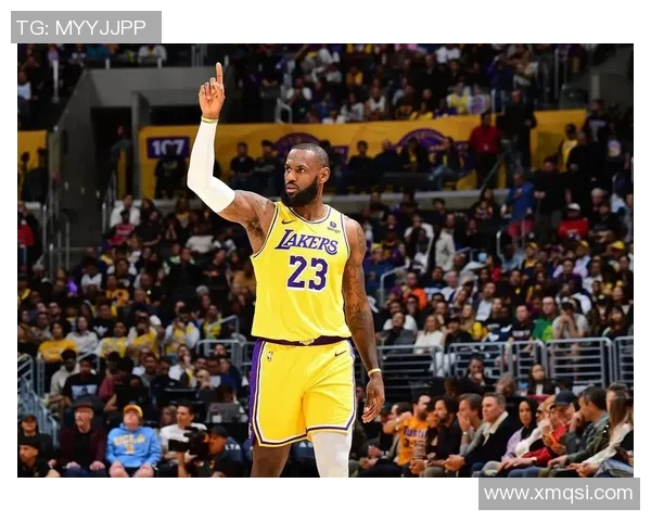 快船队战胜湖人队，晋级半决赛